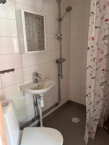 Bredsands Och Bad- Bredsandsstugor Enköping