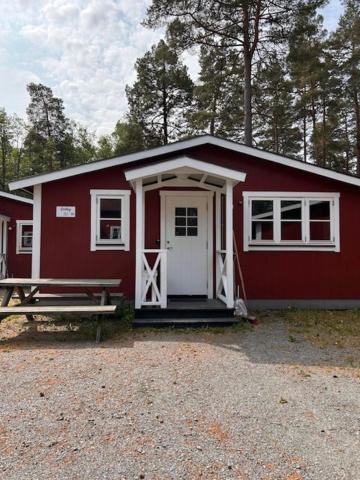 Bredsands Och Bad- Bredsandsstugor * Enköping